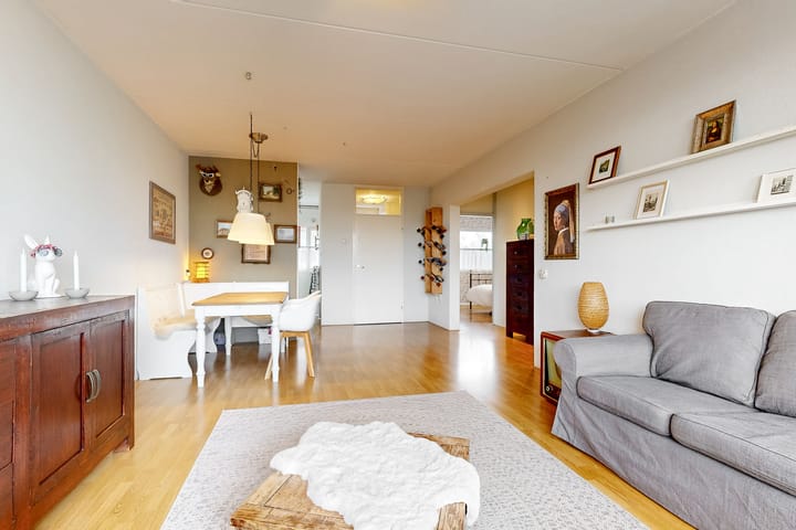 Foto 9 van Merelstraat 230