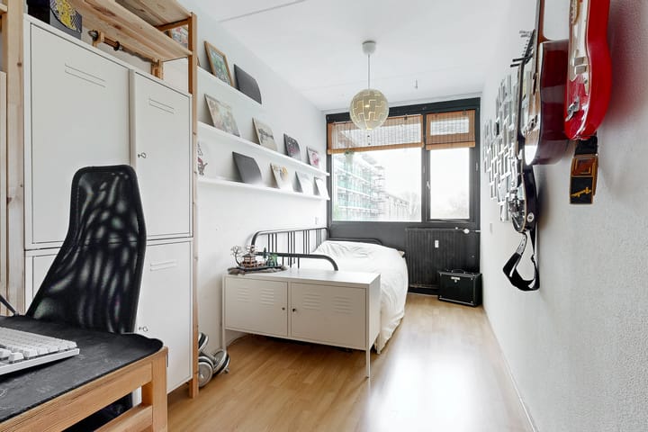 Foto 30 van Merelstraat 230