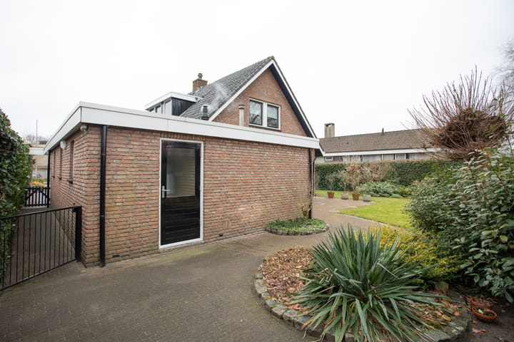 Photo 3 of De Wulp 32