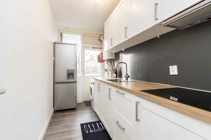 Foto 3 van Pastoor van Thiellaan 63