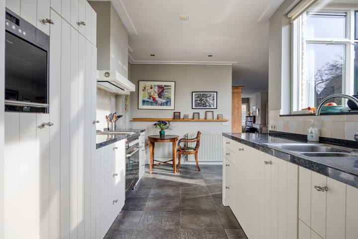 Photo 11 of Prins Bernhardlaan 31