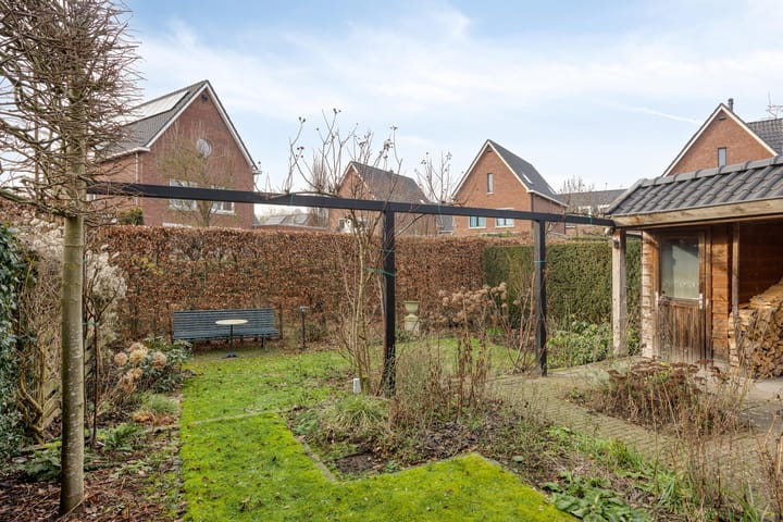 Photo 37 of Prins Bernhardlaan 31