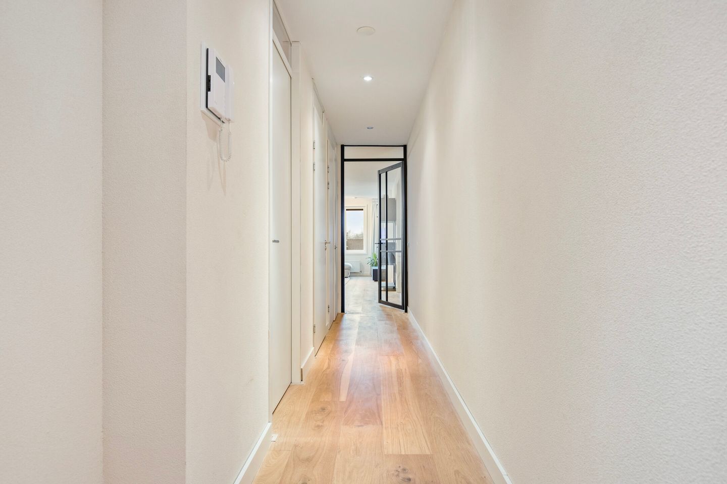 Photo 10 of Ouddiemerlaan 4-G