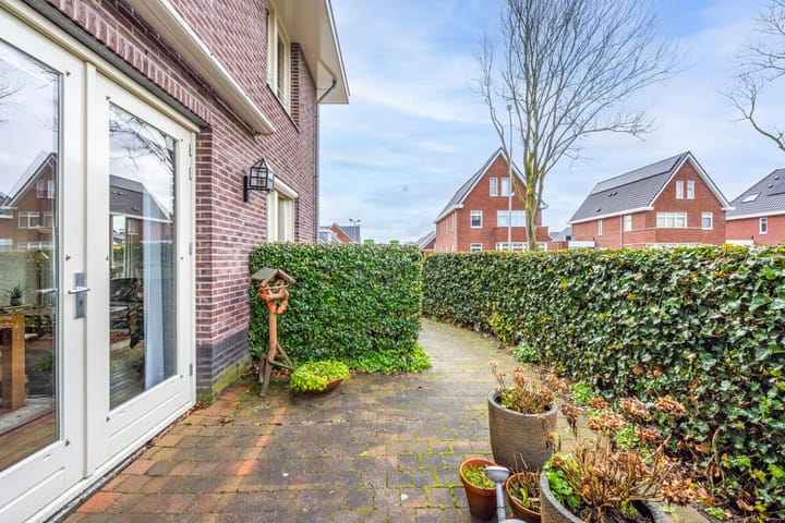 Photo 18 of Zandstraat 132-02