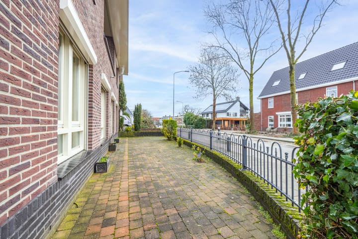 Photo 21 of Zandstraat 132-02