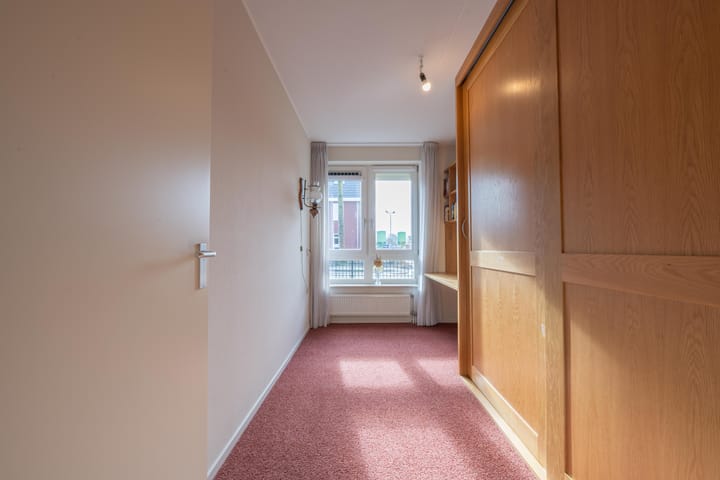 Photo 38 of Zandstraat 132-02