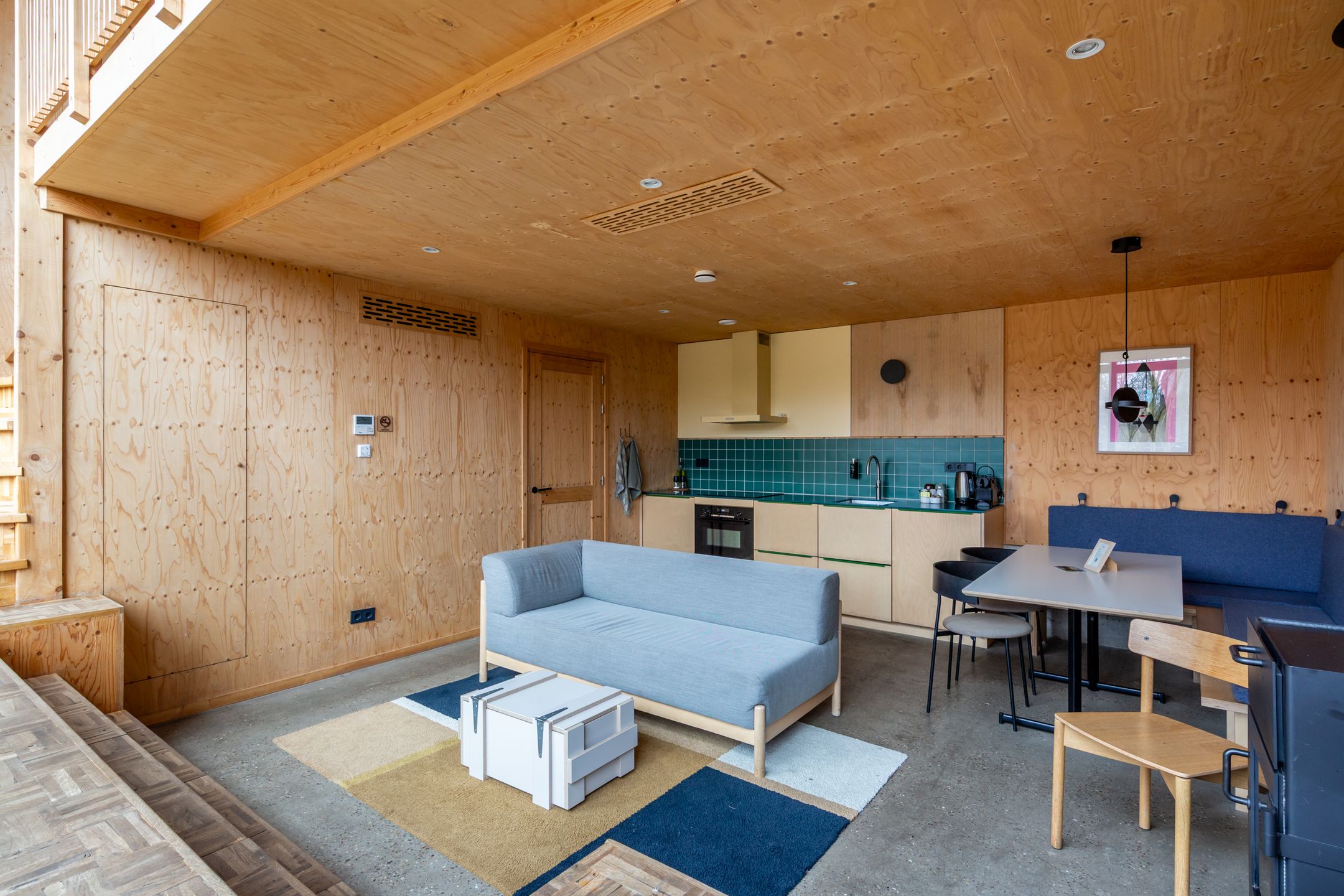 2-bedroom freehold villa in Amsterdam — photo 5 of 5