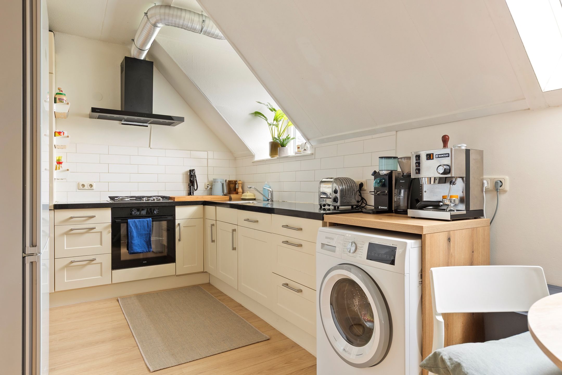 Foto 15 van Moesstraat 157