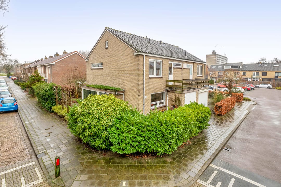 Foto 1 van Alexander Verhuellstraat 33