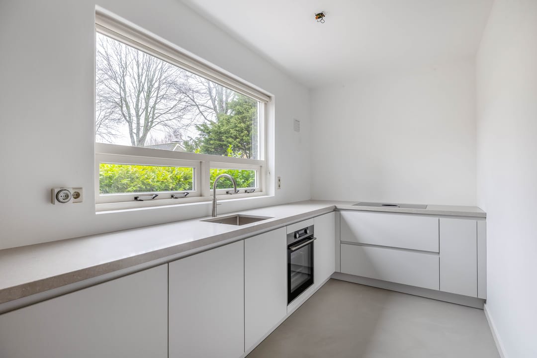 Foto 16 van Alexander Verhuellstraat 33