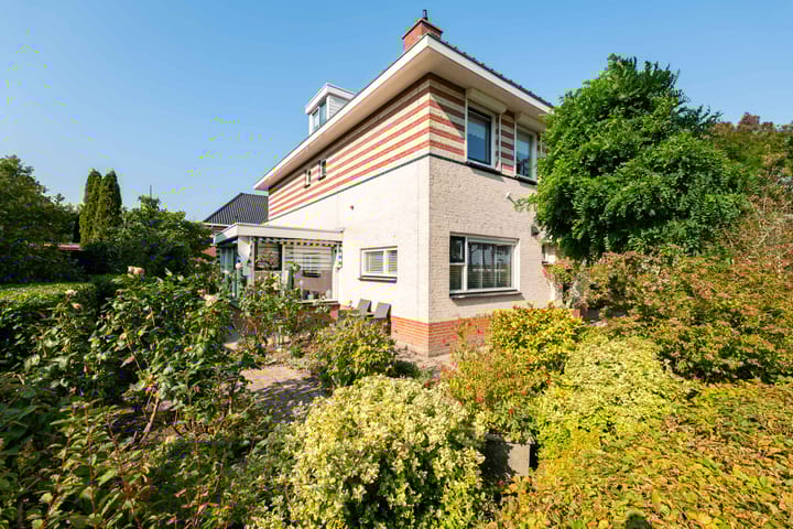 Photo 4 of Middellantweide 15