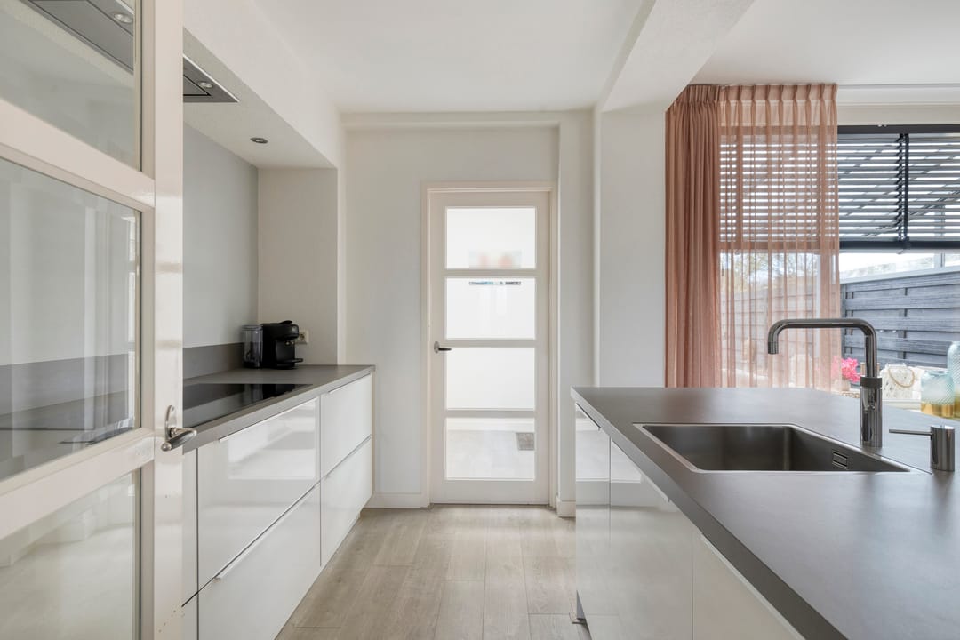 Foto 13 van Esdoornlaan 6