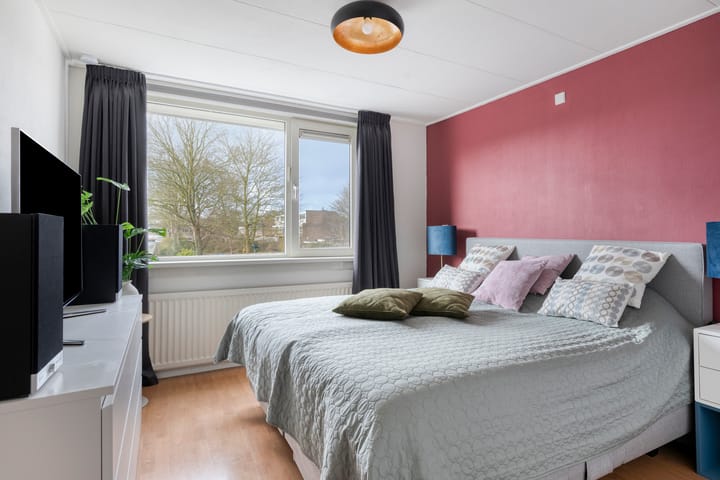 Photo 16 of Esdoornlaan 6