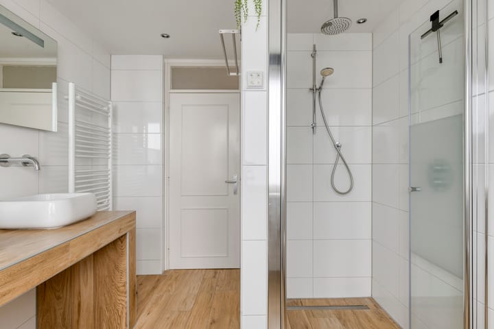 Photo 19 of Esdoornlaan 6