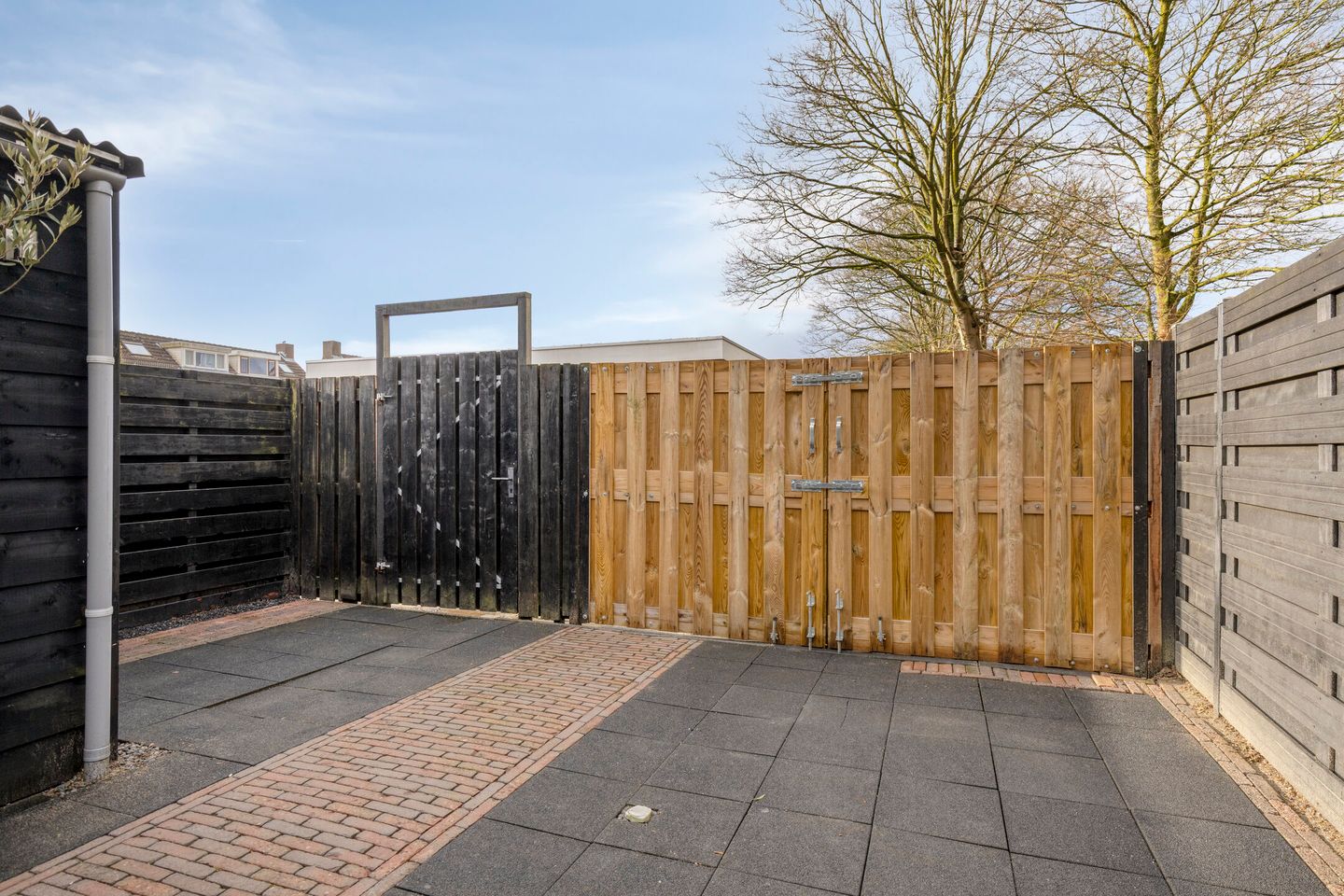 Foto 29 van Esdoornlaan 6