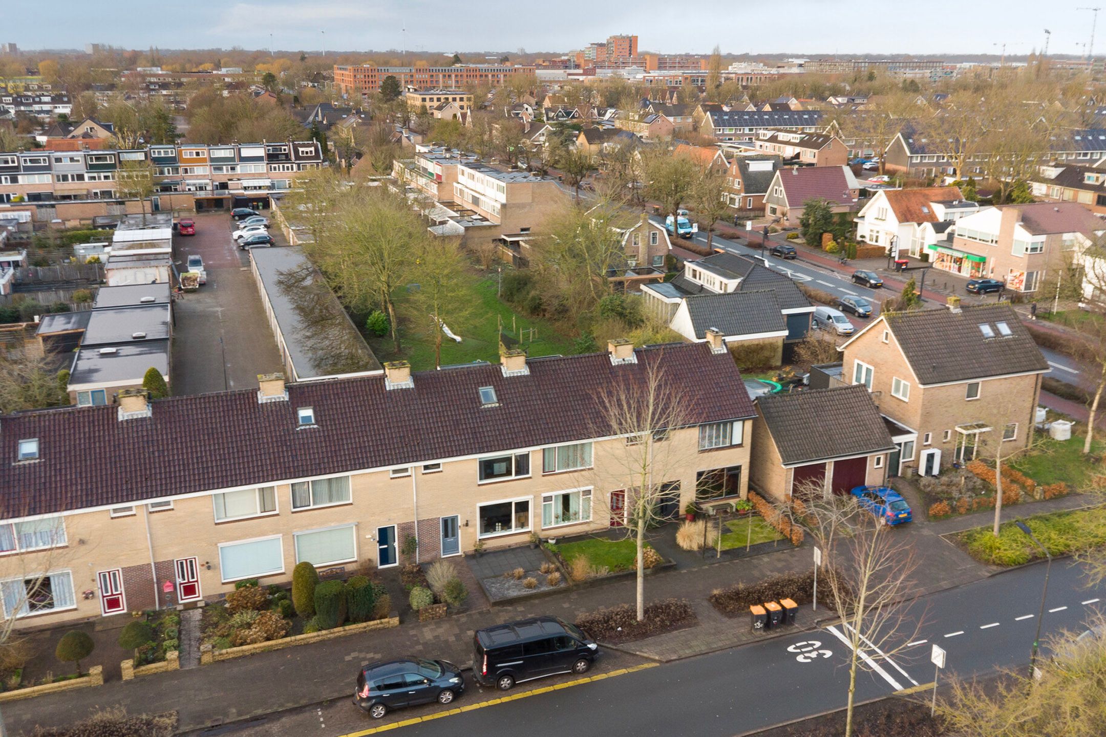 Foto 36 van Esdoornlaan 6