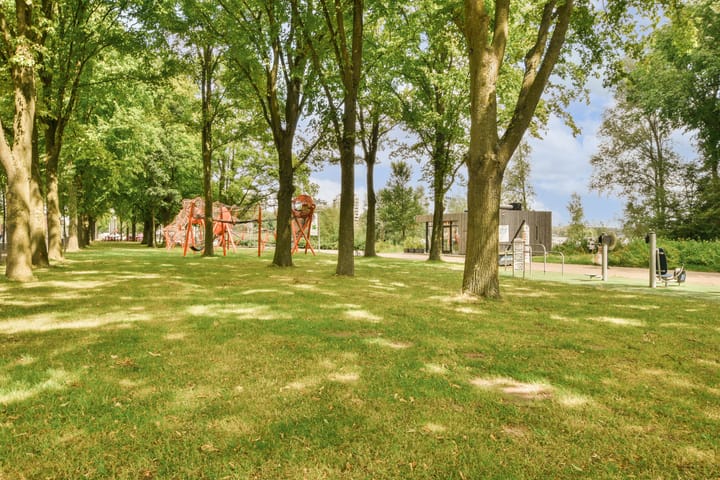 Photo 22 of Nicolaas Anslijnstraat 181