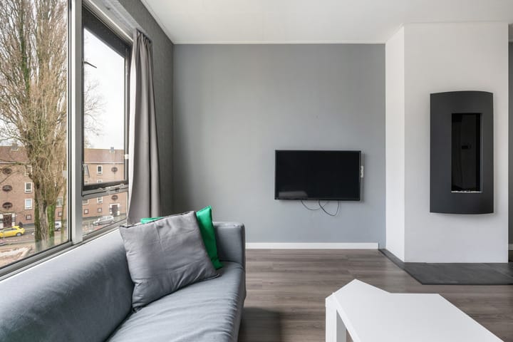 Photo 4 of Weteringstraat 241