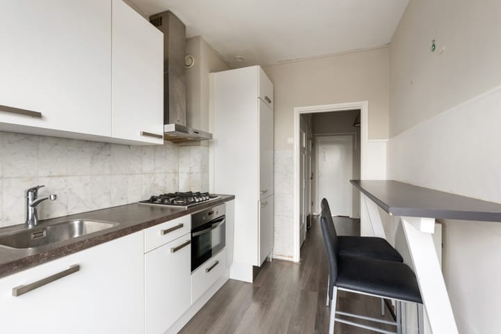 Photo 8 of Weteringstraat 241