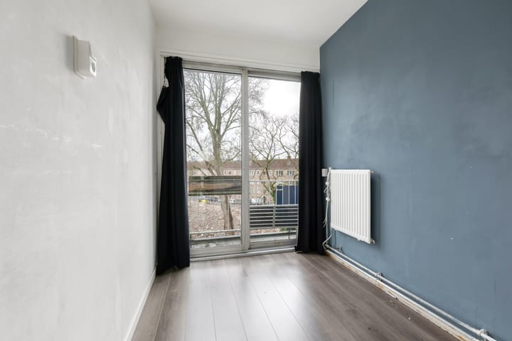 Photo 14 of Weteringstraat 241