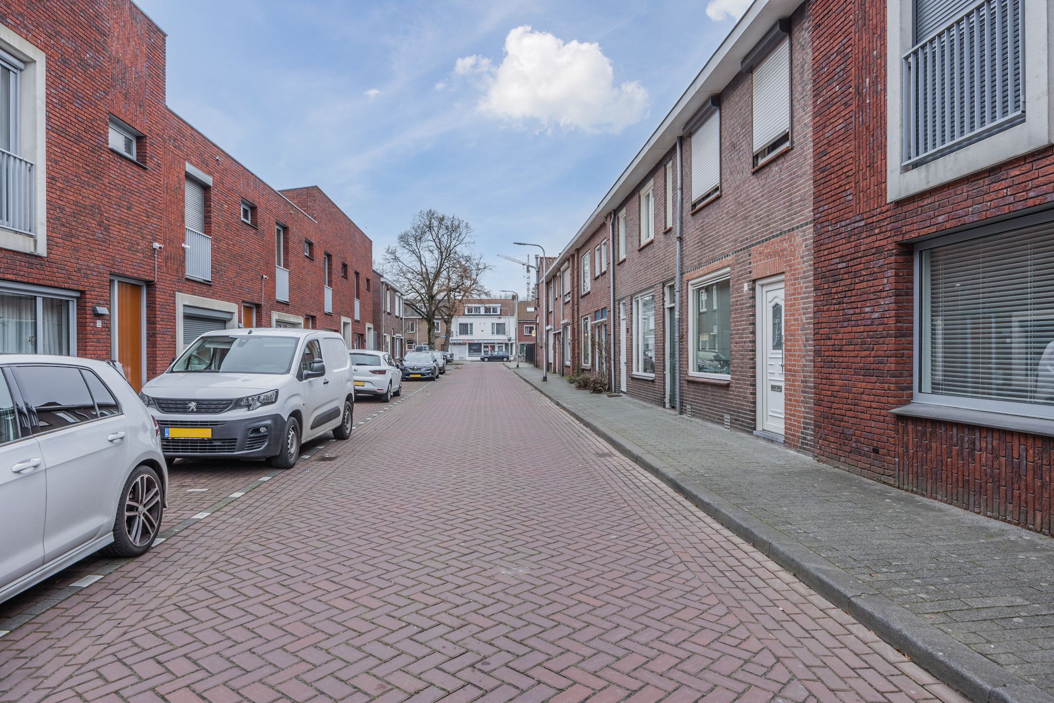 Foto 33 van Trompstraat 27