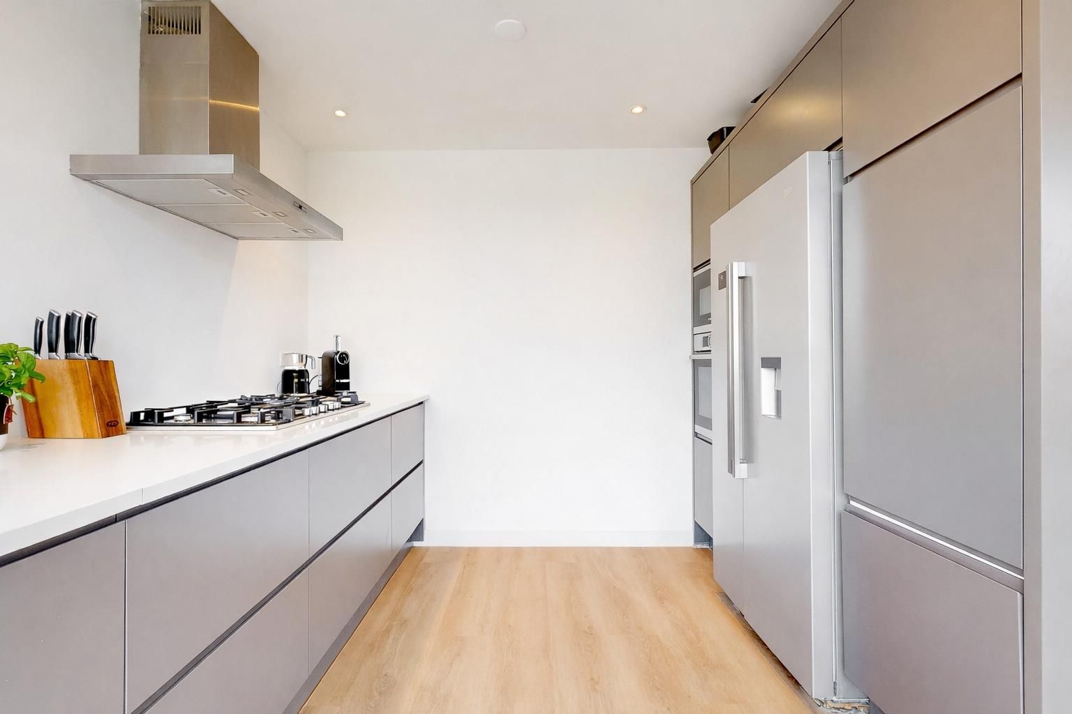 Photo 12 of Jan van Nassaustraat 23