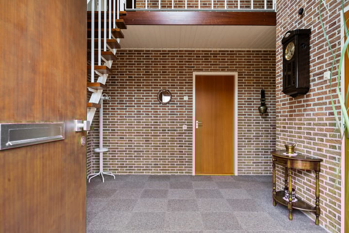 Photo 3 of Tusseler 85