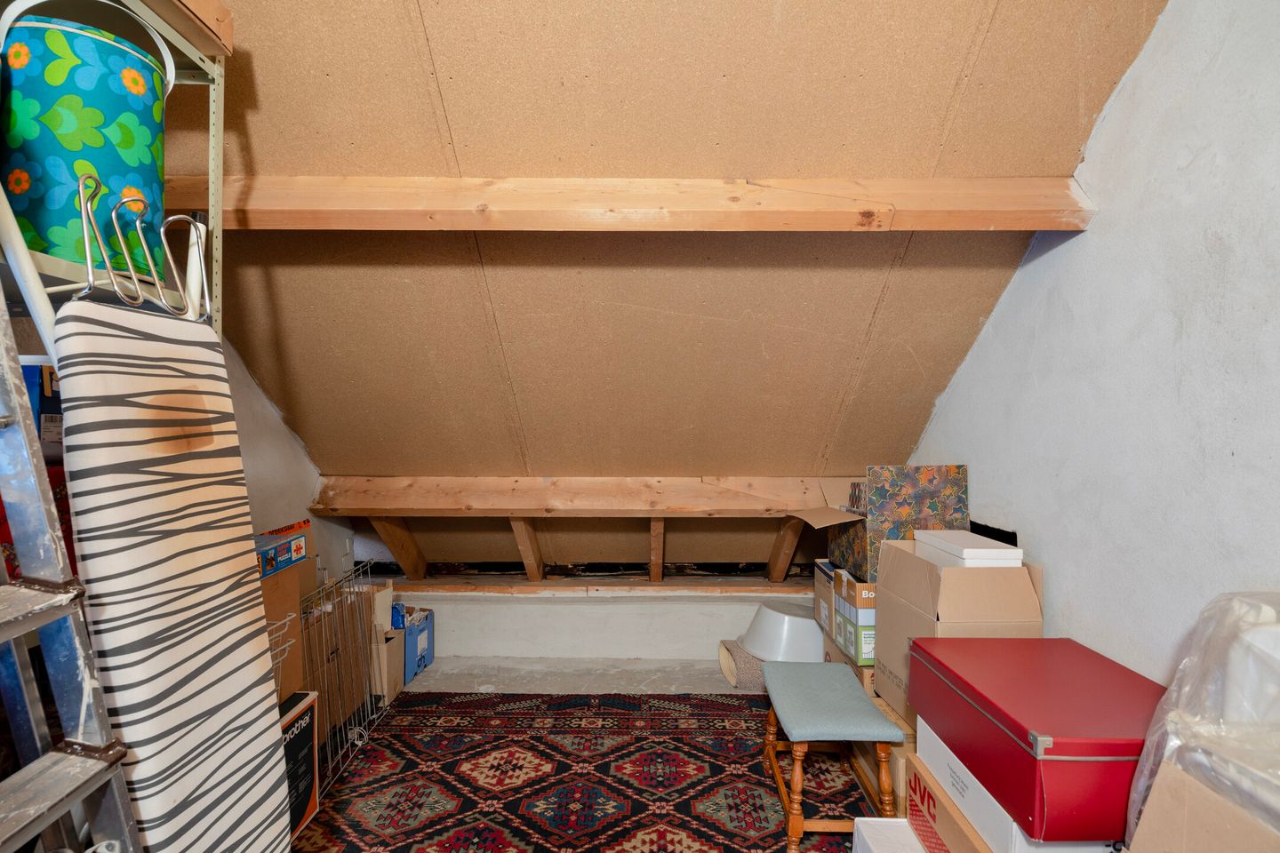 Photo 40 of Tusseler 85