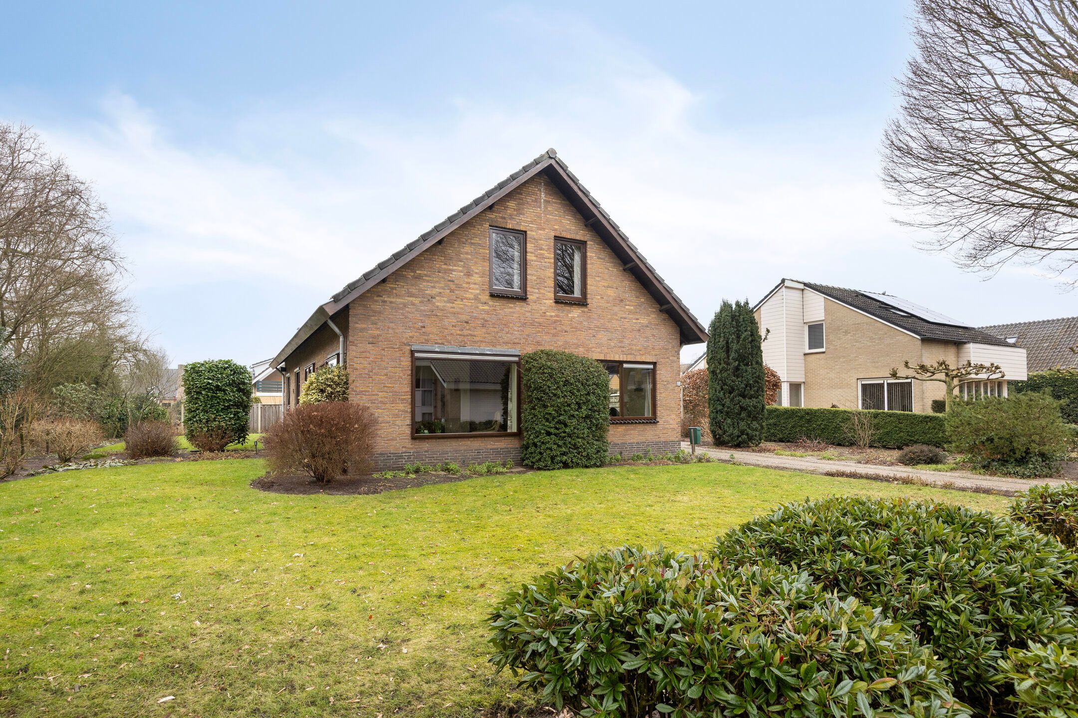 Photo 48 of Tusseler 85