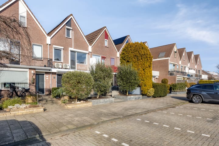 Photo 33 of Bonifatius Guijtstraat 15