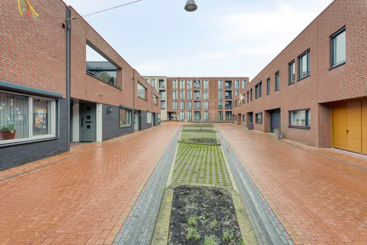 Foto 47 van Edith Steinstraat 9