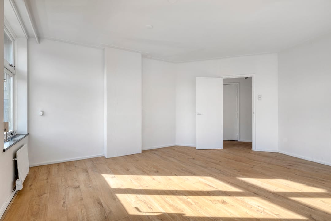 Foto 11 van Loeffstraat 13-B