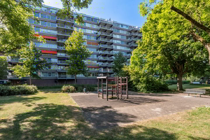 Foto 15 van Valeriusplein 262