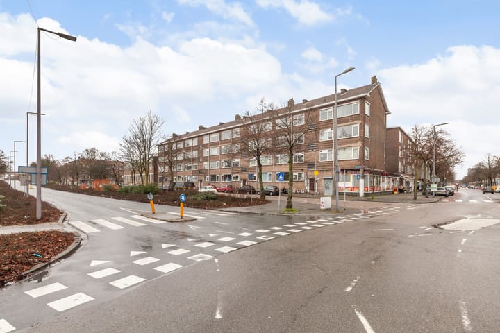 Photo 2 of Hogenbanweg 80-B