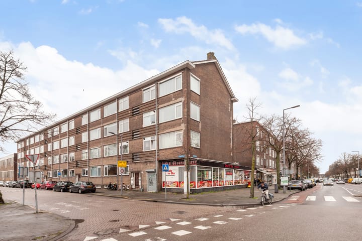 Photo 3 of Hogenbanweg 80-B