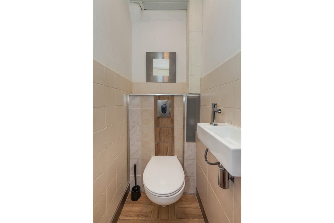 Photo 7 of Hogenbanweg 80-B