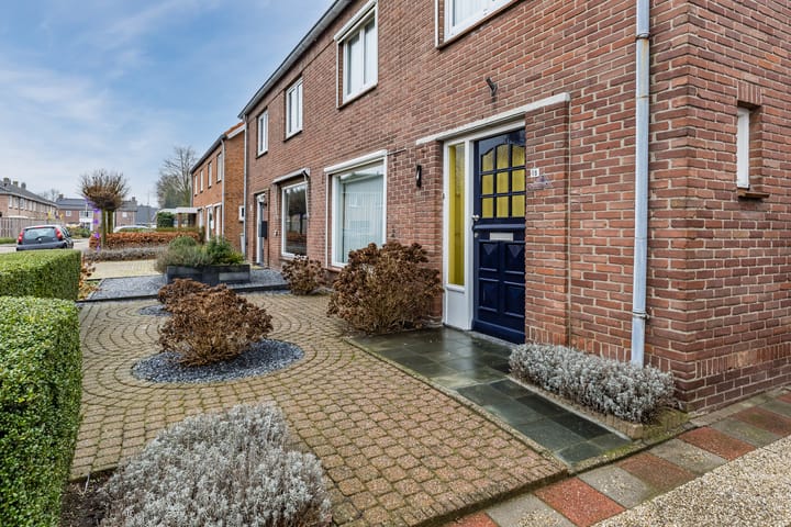 Foto 3 van Van Aldeneyckstraat 18