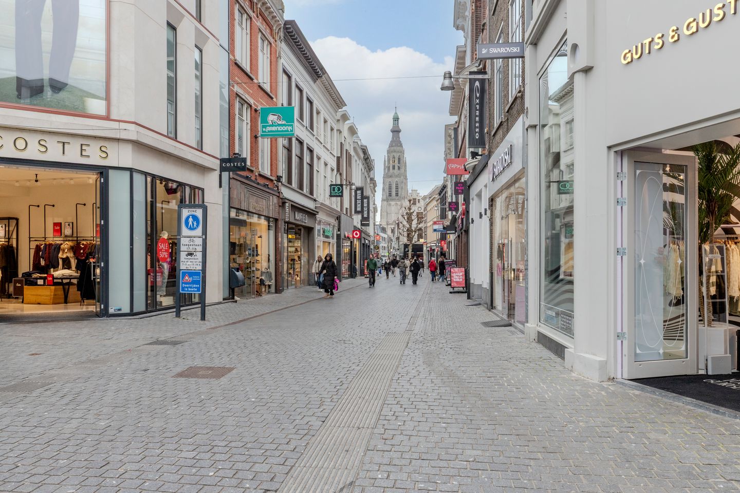 Foto 40 van Oede van Hoornestraat 12