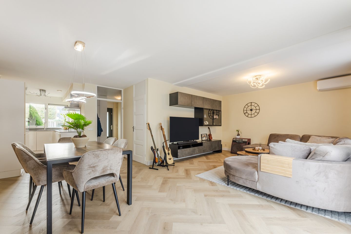 Photo 14 of Kerkeweide 21