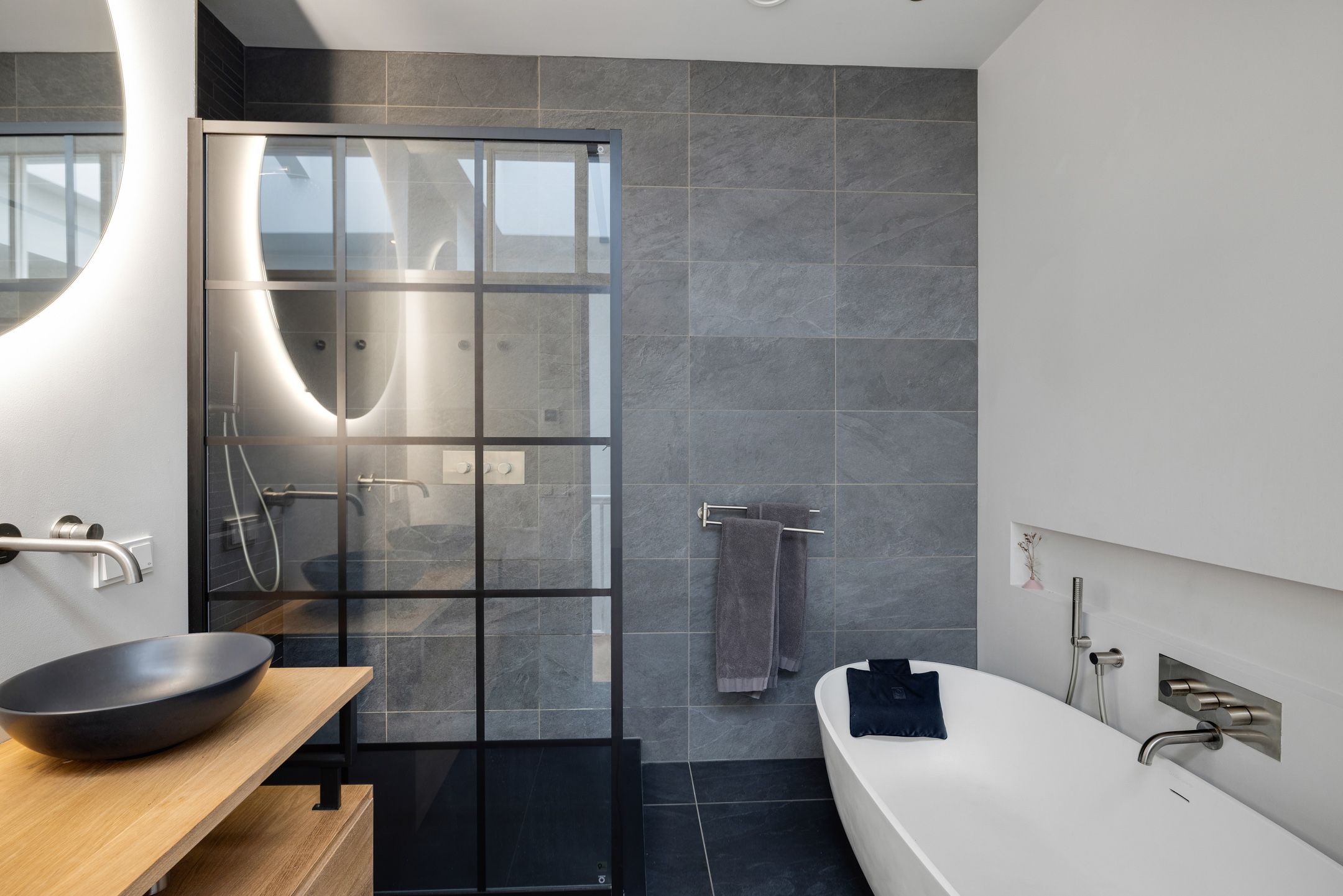 Foto 69 van 's-Gravendijkwal 101