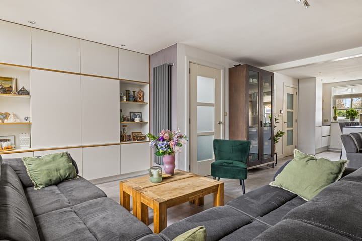 Foto 9 van Dokter Rutgers van der Loeffstraat 15