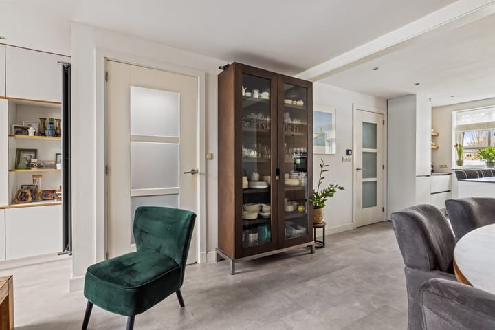 Foto 14 van Dokter Rutgers van der Loeffstraat 15