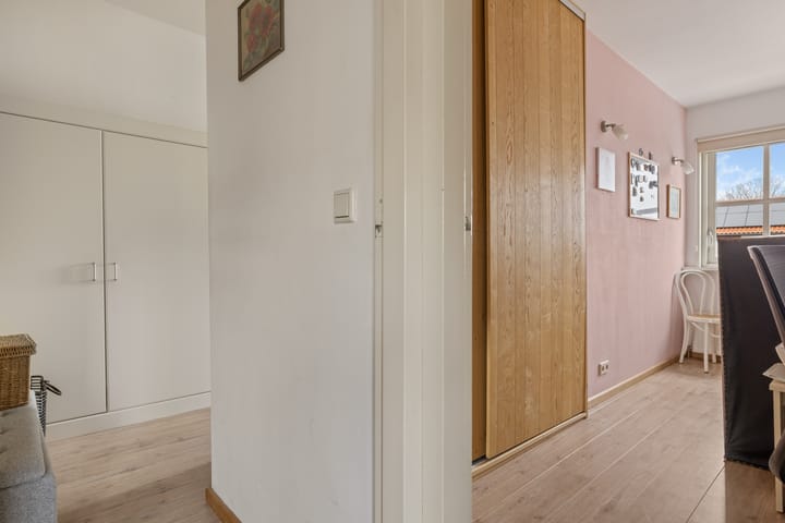 Foto 29 van Dokter Rutgers van der Loeffstraat 15