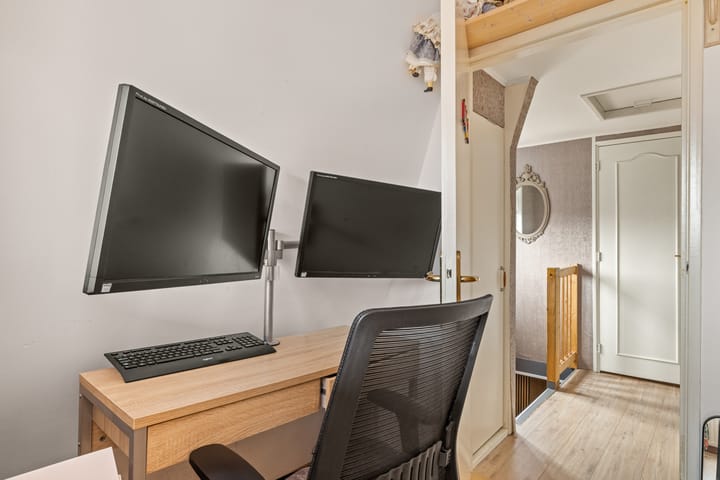 Foto 32 van Dokter Rutgers van der Loeffstraat 15