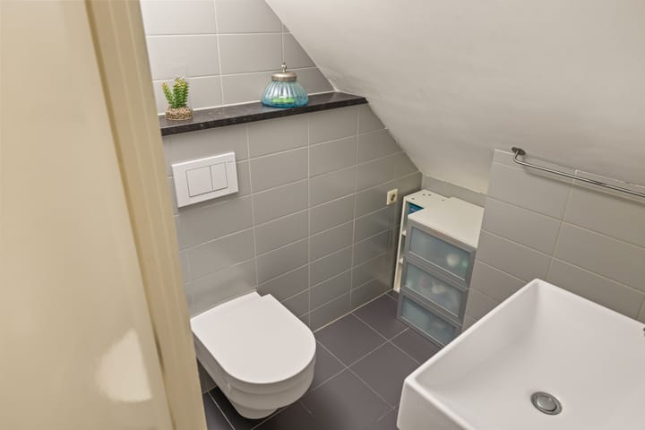 Foto 33 van Dokter Rutgers van der Loeffstraat 15