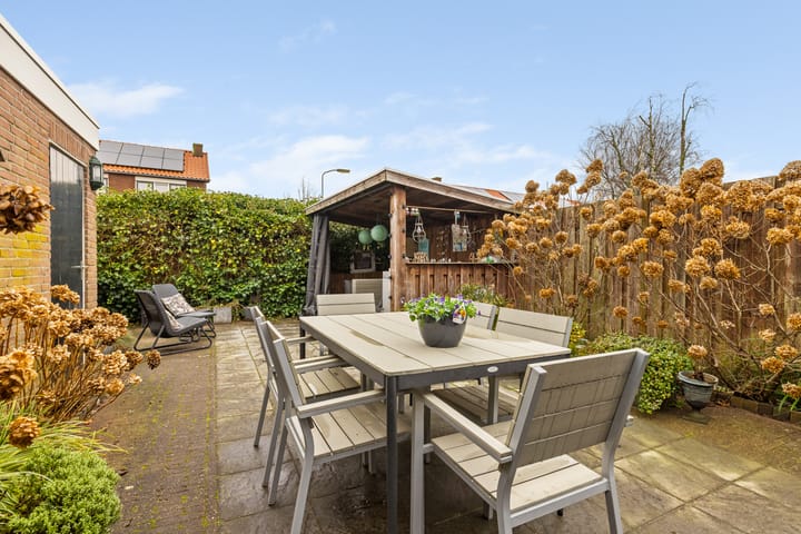 Foto 44 van Dokter Rutgers van der Loeffstraat 15