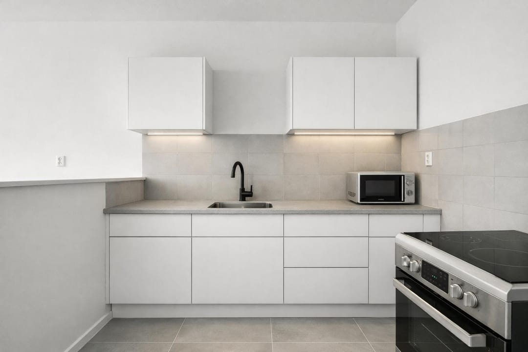 Photo 7 of Spinaker 153