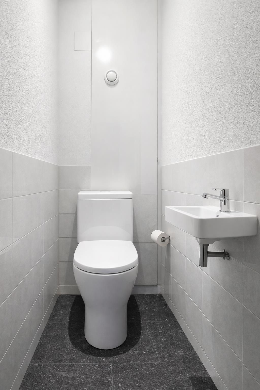 Photo 19 of Spinaker 153