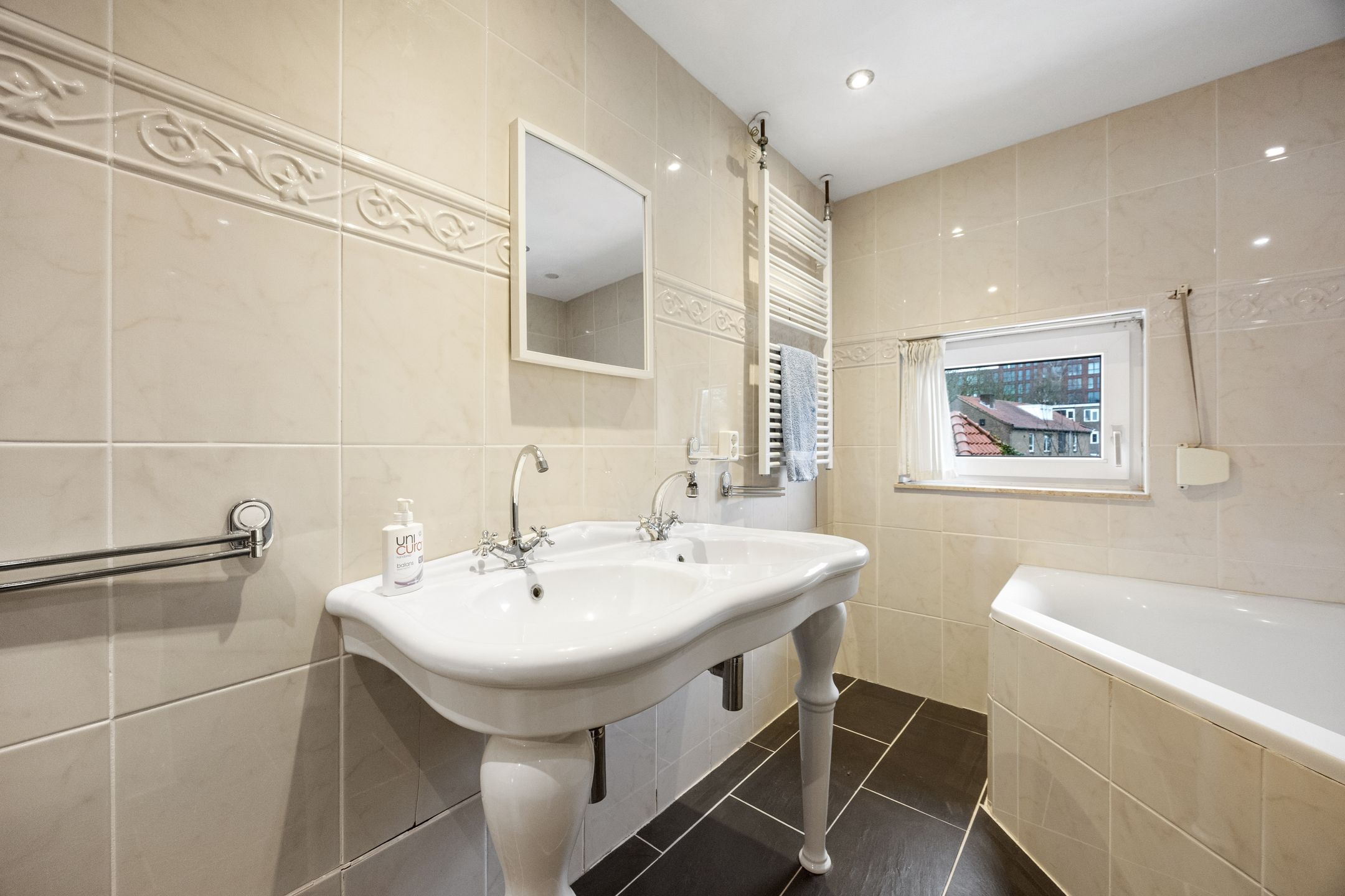 Foto 27 van Korhoenstraat 44