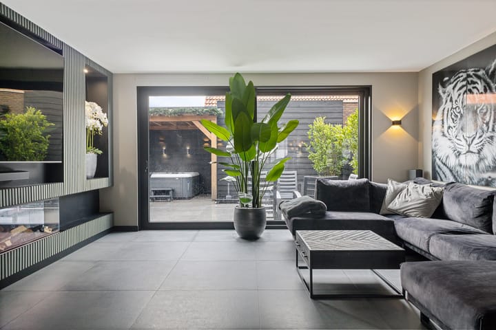 Foto 2 van Venneperweg 576